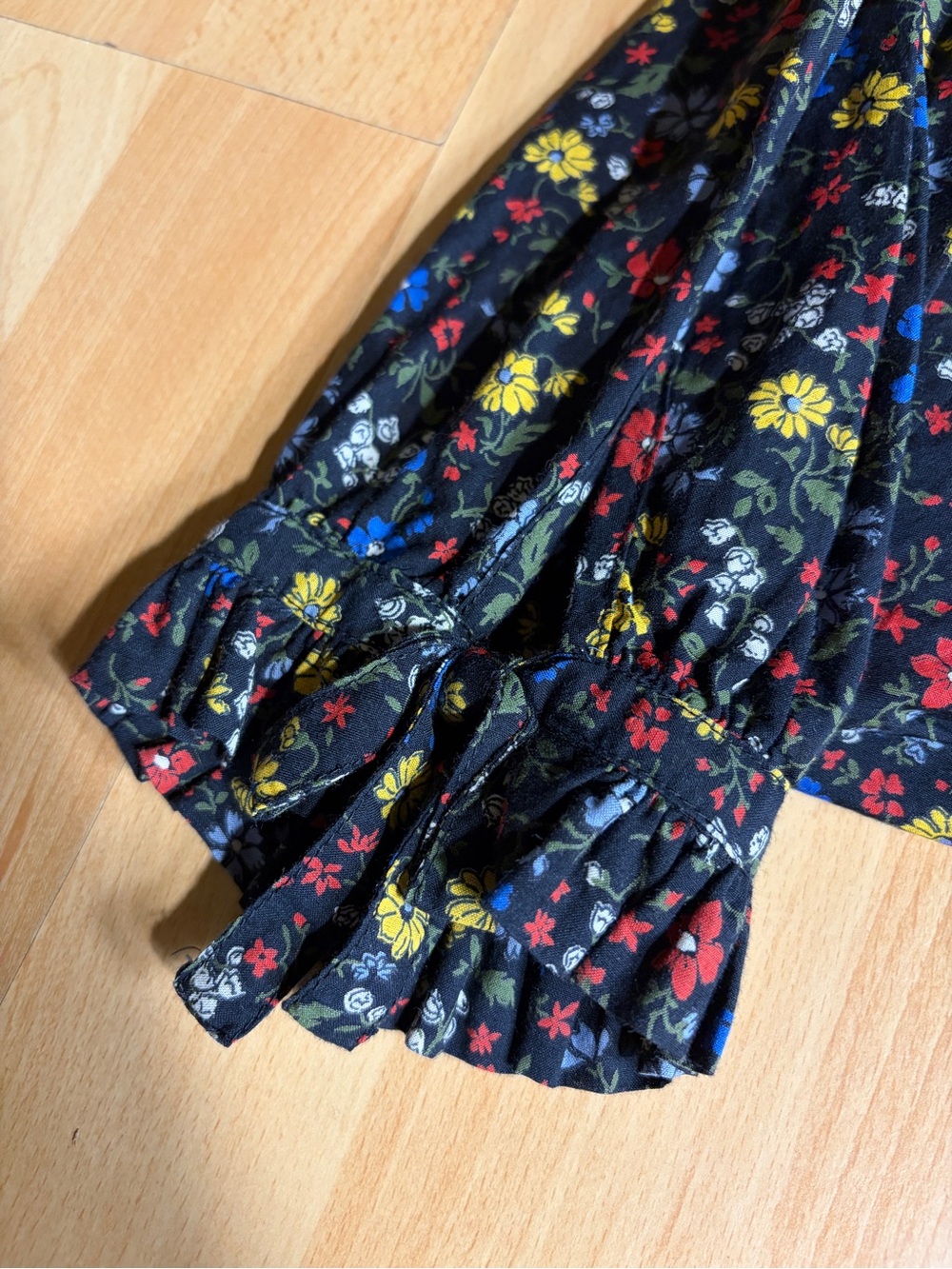 Doen O’Keefe Blouse Black and Wildflower Floral Smocked-Yoke Peasant Blouse S - Picture 12 of 15